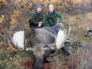 Hunting-With-Construction-Comapny-in-Alaska